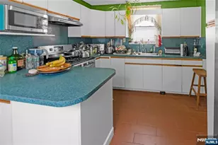 115 Orange Ave, Irvington, NJ 07111 - Photo 8