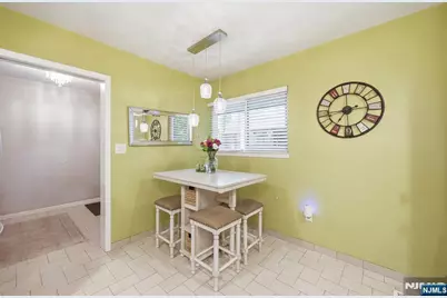 219 Pond Terrace 2B #2B, Washington Township, NJ 07676 - Photo 10