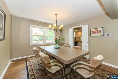 102 Robertson Drive, Wyckoff Township, NJ 07481 - Photo 6