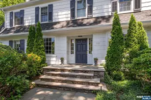 151 Valley View Ave, Ridgewood, NJ 07450 - Photo 2