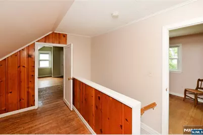28-19 Warren Road, Fair Lawn, NJ 07410 - Photo 12