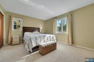 34 Eastbrook Dr, River Edge, NJ 07661 - Photo 14