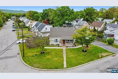 34 Decker Road, Wanaque, NJ 07420 - Photo 4