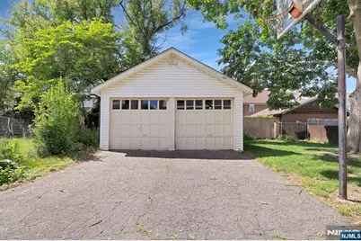 106 Maple Street, Rutherford, NJ 07070 - Photo 42