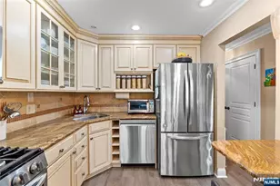 1357 Stephanie Dr, Caldwell, NJ 07006 - Photo 2