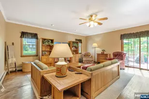 28 Wanamaker Ave, Mahwah, NJ 07430 - Photo 18