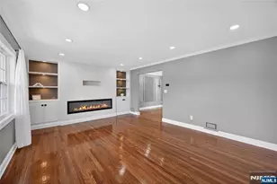 556 Princeton St, New Milford, NJ 07646 - Photo 10