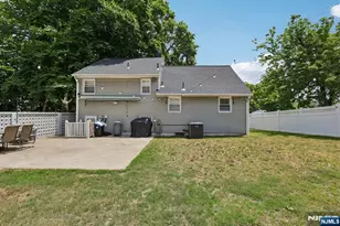 1 Franklin Pl, Hackensack, NJ 07601 - Photo 22