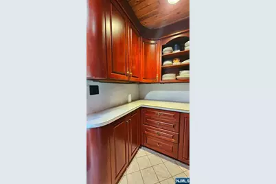 534 Hamburg Turnpike, West Milford, NJ 07480 - Photo 10