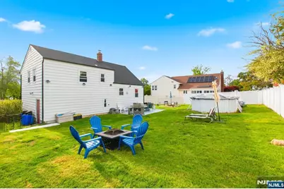 655 Boulevard, New Milford, NJ 07646 - Photo 24