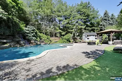 273 Glen Road, Woodcliff Lake, NJ 07677 - Photo 42