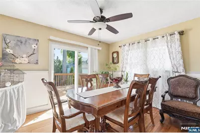 52 Harcourt Avenue, Bergenfield, NJ 07621 - Photo 6