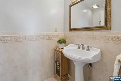 30 Witherspoon Street, Nutley, NJ 07424 - Photo 14