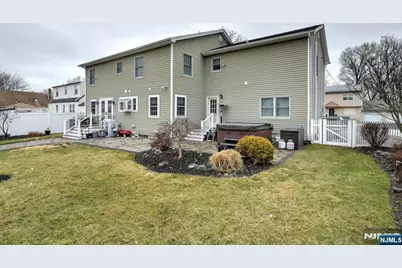 50 Winifred Drive, Totowa, NJ 07512 - Photo 32