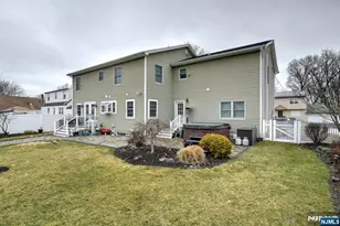 50 Winifred Dr, Totowa, NJ 07512 - Photo 34