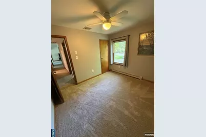 10 Monique Lane, West Milford, NJ 07480 - Photo 20