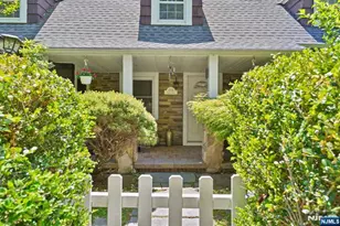 694 Sunset Rd, Teaneck Township, NJ 07666 - Photo 2