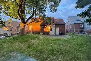 1-26 34th St, Fair Lawn, NJ 07410 - Photo 4