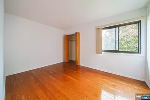 1437 John St, Fort Lee, NJ 07024 - Photo 18