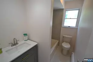 9 Pine St, Midland Park, NJ 07432 - Photo 14