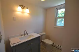 9 Pine St, Midland Park, NJ 07432 - Photo 22