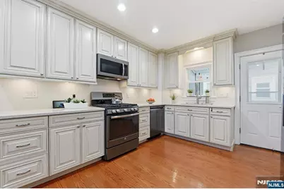 59 Wallace Street, Belleville, NJ 07109 - Photo 6