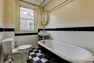 249 4th St, Newark, NJ 07107 - Photo 38