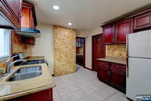 249 4th St, Newark, NJ 07107 - Photo 16