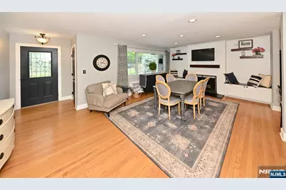 619 Montview Place, River Vale Township, NJ 07675 - Photo 4