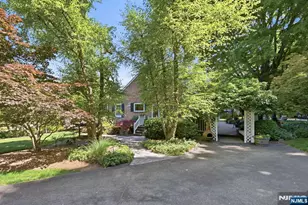 806 Ramapo Valley Rd, Oakland, NJ 07436 - Photo 6