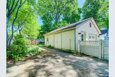 521 Belleville Avenue, Glen Ridge, NJ 07028 - Photo 24