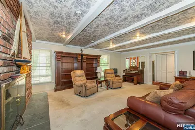 174 Pines Lake Drive, Wayne, NJ 07470 - Photo 6