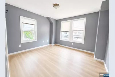 1086 18th Avenue, Newark, NJ 07106 - Photo 12