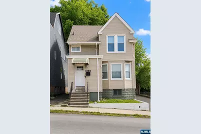 1086 18th Avenue, Newark, NJ 07106 - Photo 2