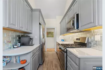 100 Palisade Avenue A51 #A51, Englewood, NJ 07631 - Photo 6