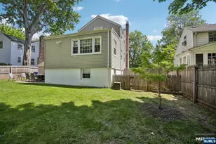 30 Sherbrooke Pkwy, Livingston, NJ 07039 - Photo 30