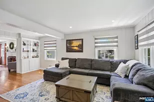 30 Sherbrooke Pkwy, Livingston, NJ 07039 - Photo 14
