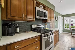 81 Mountain Rd, Verona, NJ 07044 - Photo 8