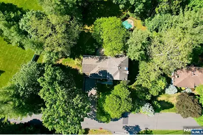 1 Winding Way, North Caldwell, NJ 07006 - Photo 4