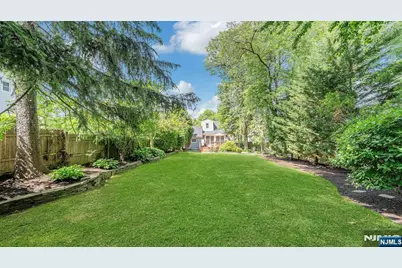 15 Elmwood Avenue, West Orange Township, NJ 07052 - Photo 26