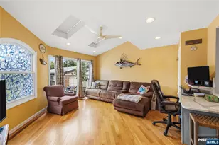 72 Forest Ave, Hawthorne, NJ 07506 - Photo 14