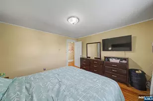 103 Chamberlain Ave, Paterson, NJ 07502 - Photo 22