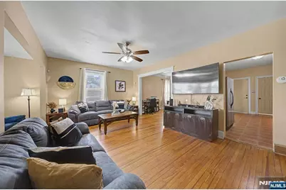 103 Chamberlain Avenue, Paterson, NJ 07502 - Photo 10