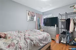 200 Bradford Ave, Linden, NJ 07036 - Photo 16