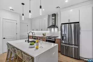 887 Linden Ave, Ridgefield, NJ 07657 - Photo 12