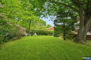 188 Charlotte Pl, Englewood Cliffs, NJ 07632 - Photo 28