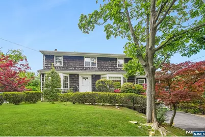 188 Charlotte Place, Englewood Cliffs, NJ 07632 - Photo 1