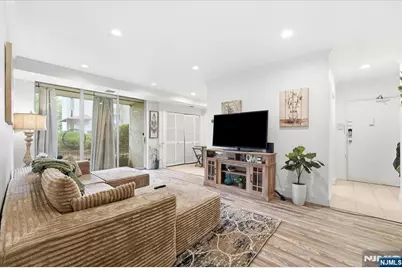 456 River Road D #D, Nutley, NJ 07110 - Photo 2