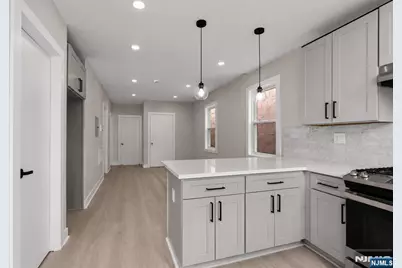 654 12th Street, Newark, NJ 07103 - Photo 8