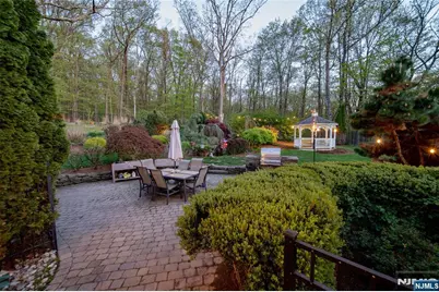 43 Walsh Drive, Mahwah, NJ 07430 - Photo 36